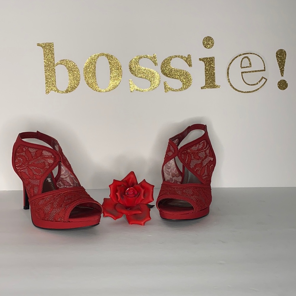 👠NWOT IMPO red lace slingbacks 👠